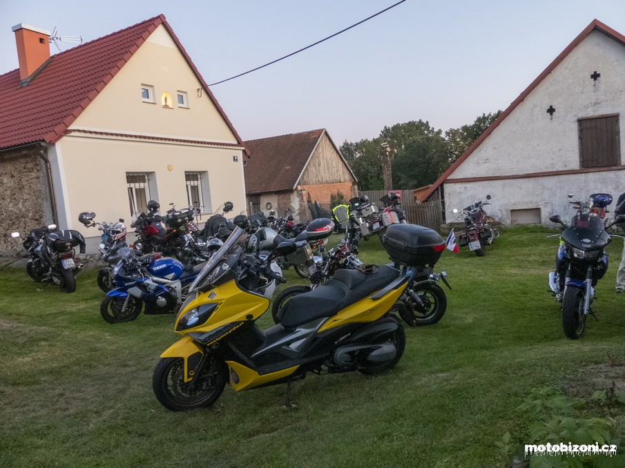 Night Ride 2019 (4)